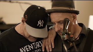Musik-Video-Miniaturansicht zu Don't Give Up Songtext von Fury In the Slaughterhouse