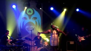 CockNBullKid @ La Machine 01 04 2011 - Asthma Attack (Les Femmes S&#39;en Mêlent)