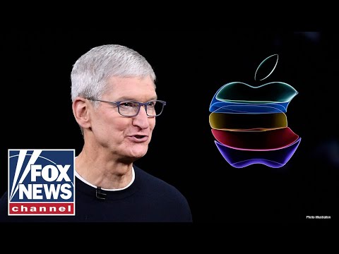 Trump sends warning to Apple's Tim Cook