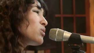 Nikki Jean with Daryl Hall (Live From Daryl's House) - How To Unring A Bell