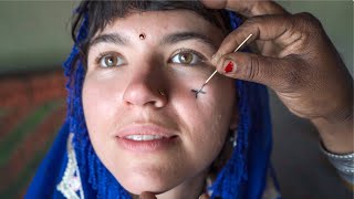 The Tribal Women Who Tattoo Their Faces (in Pakistan)