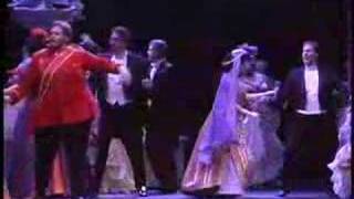 Arizona Opera's Die Fledermaus - The Waltz