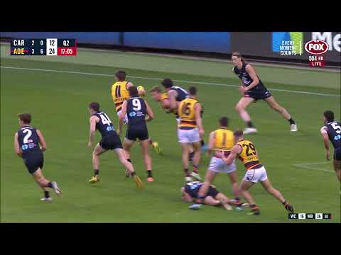 Eddie Betts attempts mark of the year!