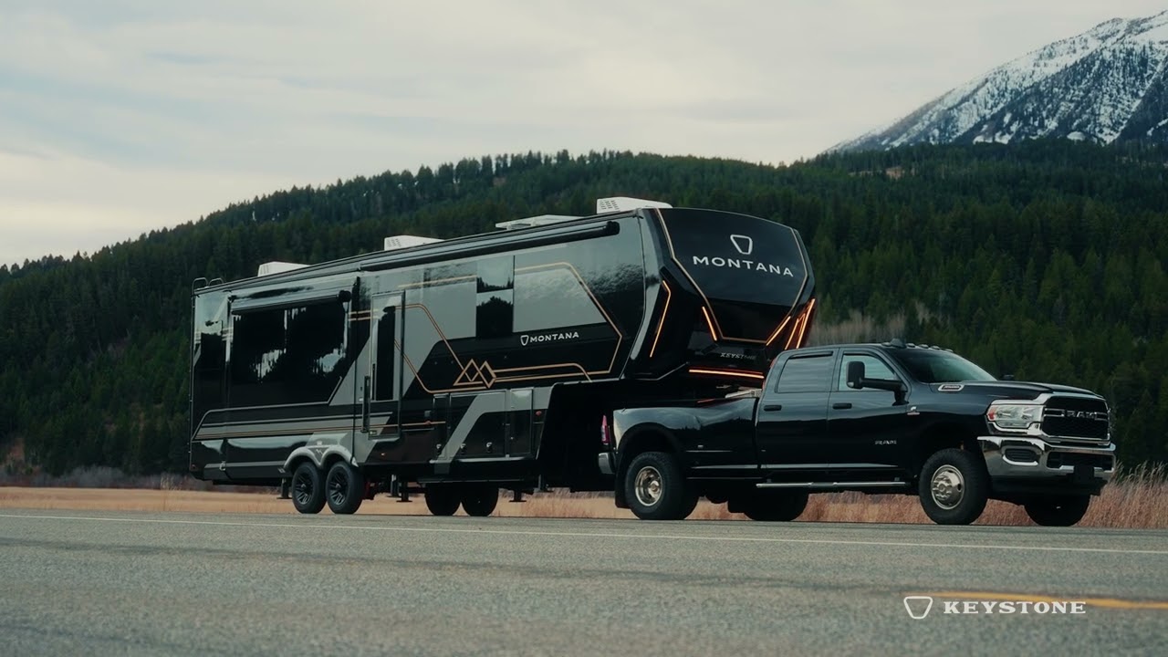A photo of this 2026 Keystone Rv Montana 3231CK