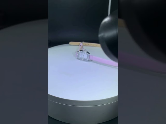 ساعة هاري وينستون ستيل مع الماس داخلي وخارجي