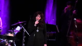 Mandy Barnett, Crying