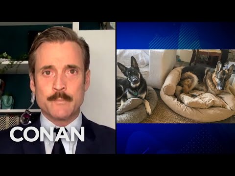 特勤局特工被派往第一隻狗--TBS的CONAN。 (Meet The Secret Service Agent Assigned To The First Dogs - CONAN on TBS)