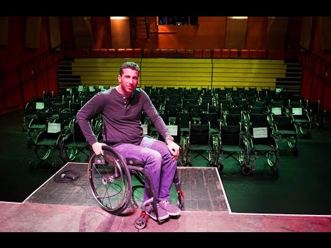 Marc de Hond in Comedyclub Katendrecht