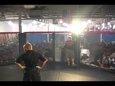 ali collins vs tommy stubbe mecs smc 3