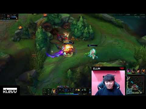 Outplay protect from Graves | T1 Ellim | Twitch Streaming Moments