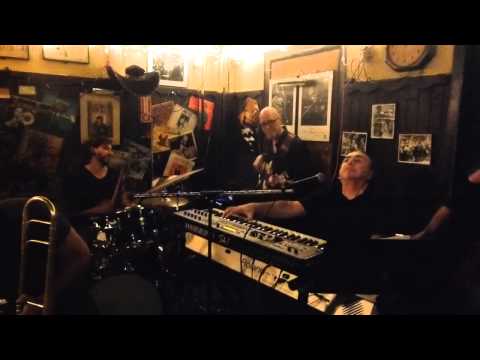 The Brian Mitchell Band ft Diane Lotny - Jump Into The Fire 9-5-14 55 Bar, NYC