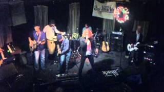 Bucky Covington Mama Must Be Prayin 12/07/10