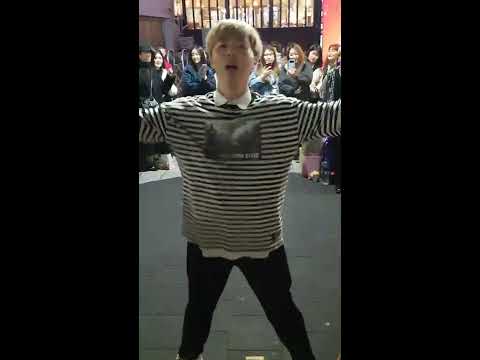 [MAXXAM] 190426 이찬욱 - Monster (EXO cover) (앞부분 잘림)