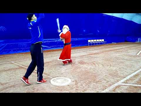 Kuka luuraa parran takana?