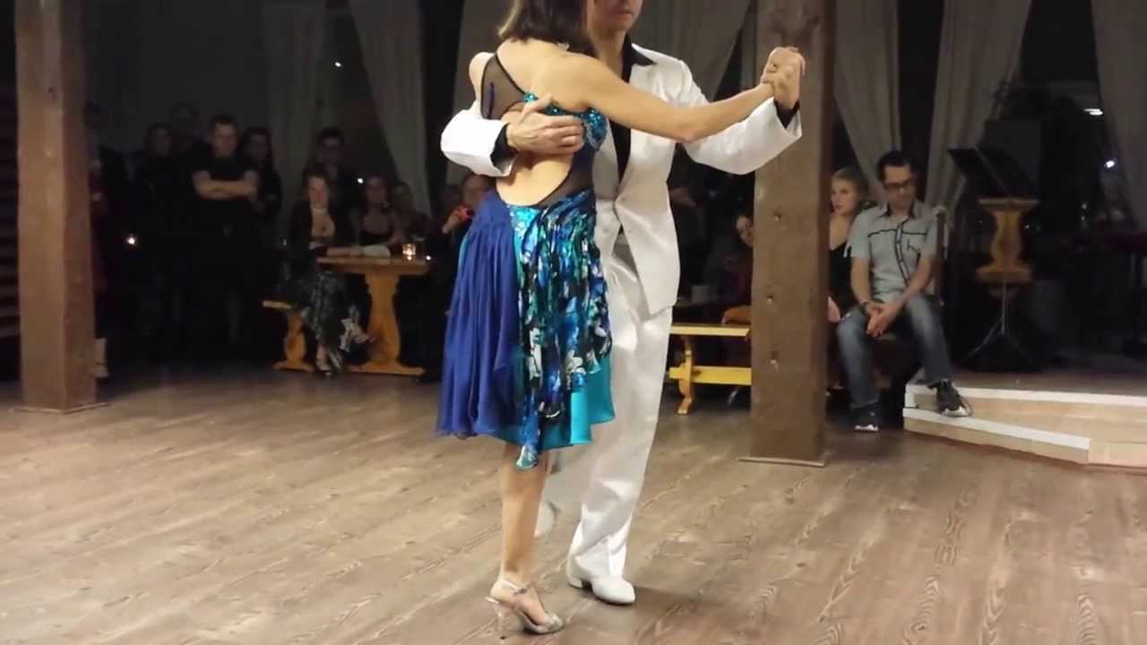 Gustavo Rosas and Gisela Natoli - Argentine Tango (1/4) tango (2014-01-05  Oulu, Finland)