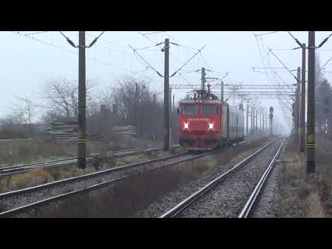 Tren IR380 Bucuresti Nord - Suceava trece cu multa spaima prin statia Mircesti cu EA255 - 12.12.2020