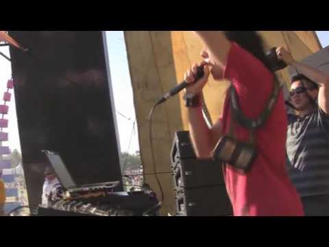 David Starfire @ Coachella 2012 on Do LaB stage! FREE DOWNLOAD of "Day in the Life" Remix!!!