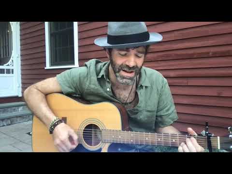 Stephen Kellogg - Walk On The Ocean (Toad The Wet Sprocket cover)