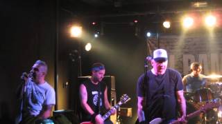CJ Ramone - Surfer Girl