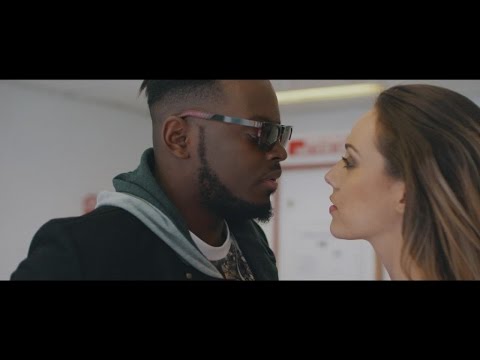 KeBlack - Elle Fait Que M'Tema (Clip Officiel)