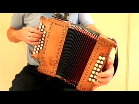 Another Melodeon Tune on a Pariselle Course Melodeon