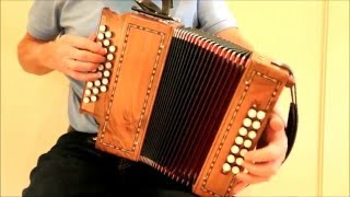 Another Melodeon Tune on a Pariselle Course Melodeon