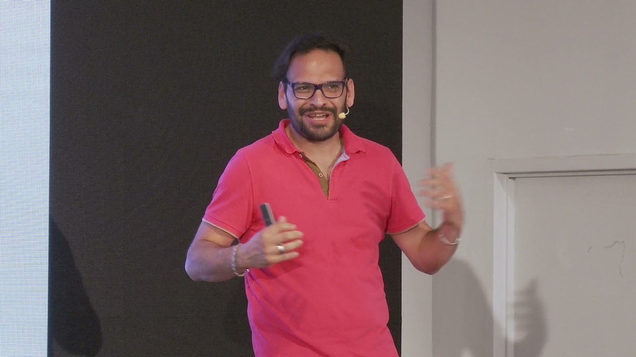 La hipocresía de la inclusión social | Daniel Cerezo | TEDxSanIsidro