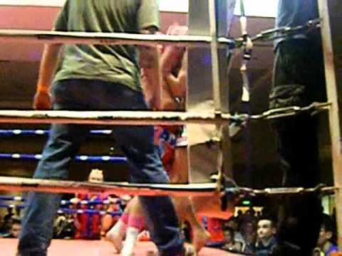 Robbie Moroney ( Siam Warriors ) vs Gazz Torkington ( Sandy Holt )