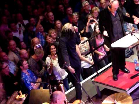 TODD RUNDGREN & Metropole Orchestra - HELLO IT'S ME - Amsterdam 09-24 2011