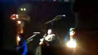 Un idiota como yo- Duelo