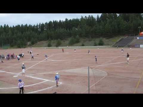 20130718 E tytöt kilpasarja  NJ01 vs Kaka 4Vuoro Kaka sisällä