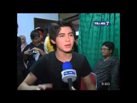 Kedekatan Aliando Syarief Dengan Para Fans @ Selebrita 25 Januari 2016