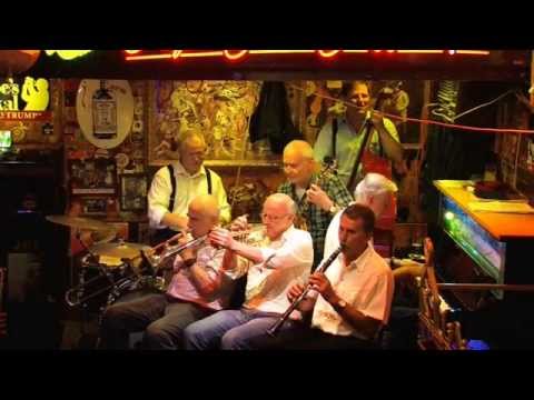 Storyville Jazzband Cologne plays "Dallas Blues"