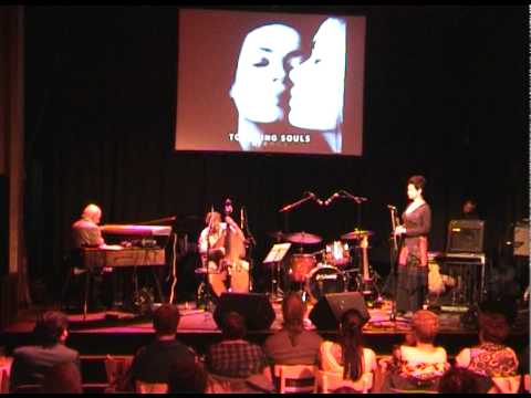 Brenda Frans, Rein de Graaff, Ernst Glerum play I'll Remember April