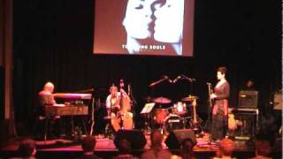 Brenda Frans, Rein de Graaff, Ernst Glerum play I&#39;ll Remember April