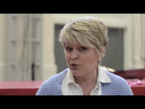 Meet Lucy Schaufer - Mezzo in The Golden Dragon