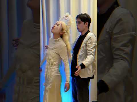 Oh my god, what a magical hypnosis technique, come and try it! #Clown #Angel