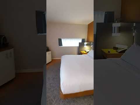 KING JUNIOR SUITE, HILTON ROTTERDAM. ROOM 529