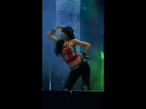 [Fancam] Hyuna - Hot issue