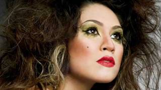 Cassie Steele-Groupie