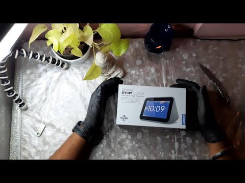 Lenovo Smart Clock with Google Assistant with smart speaker, unboxing and first impressions