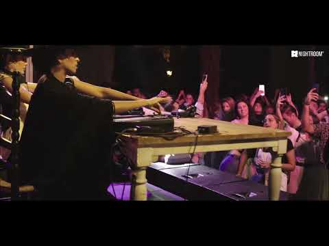 MËSTIZA playing 'Deserto Rosso' @ Alcázar de los Reyes Cristianos (Night Room TV)