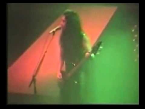 Slayer feat. Sophie Ellis Bextor - Skeleton on the dancefloor