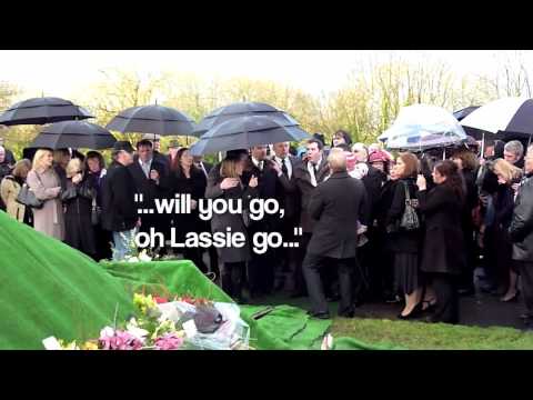 Liam Clancy Funeral - Graveside Reverie