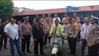Download lagu Aksi Kapolres Tebing Tinggi Pasca-video Viral Pria Tambun Pakai Google Maps Hindari Razia Polantas mp3