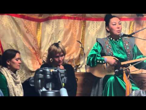 RIDDU RIDDU  Who is the singer?