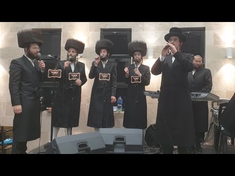 "ותגדלם בתורתך" • עוזיאל דייטש & מקהלת 'יחד' בהקפות שניות