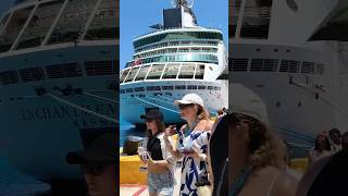 😍😘Passengers Enjoying Beautiful  Moments #viewersloverviews #cruisevacation #shorts #travel #vlog