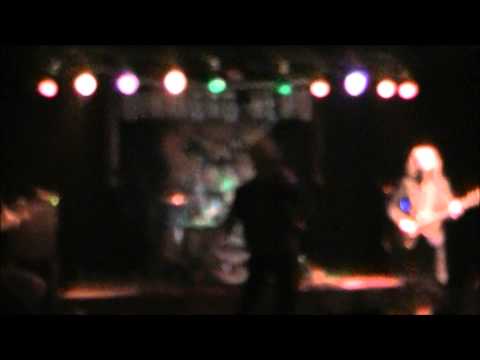 Diamond Head - I Feel No Pain (live 4/26/13) HD
