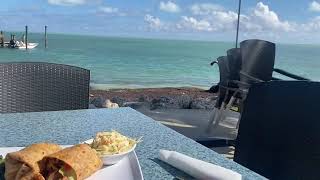 Lazy Days Oceanfront Dining